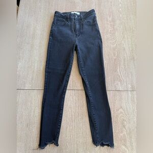 Abercrombie & Fitch Women's Black Skinny Jeans